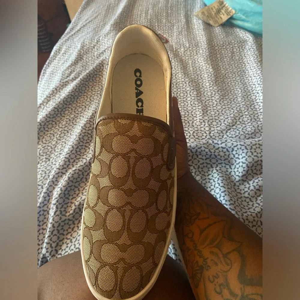 Coach shoes - Picture 2 of 7